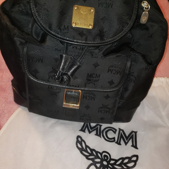 MCM Backpack (unisex) - Picture 1 of 6